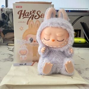 Pop Mart Labubu Have A Seat: Zizi